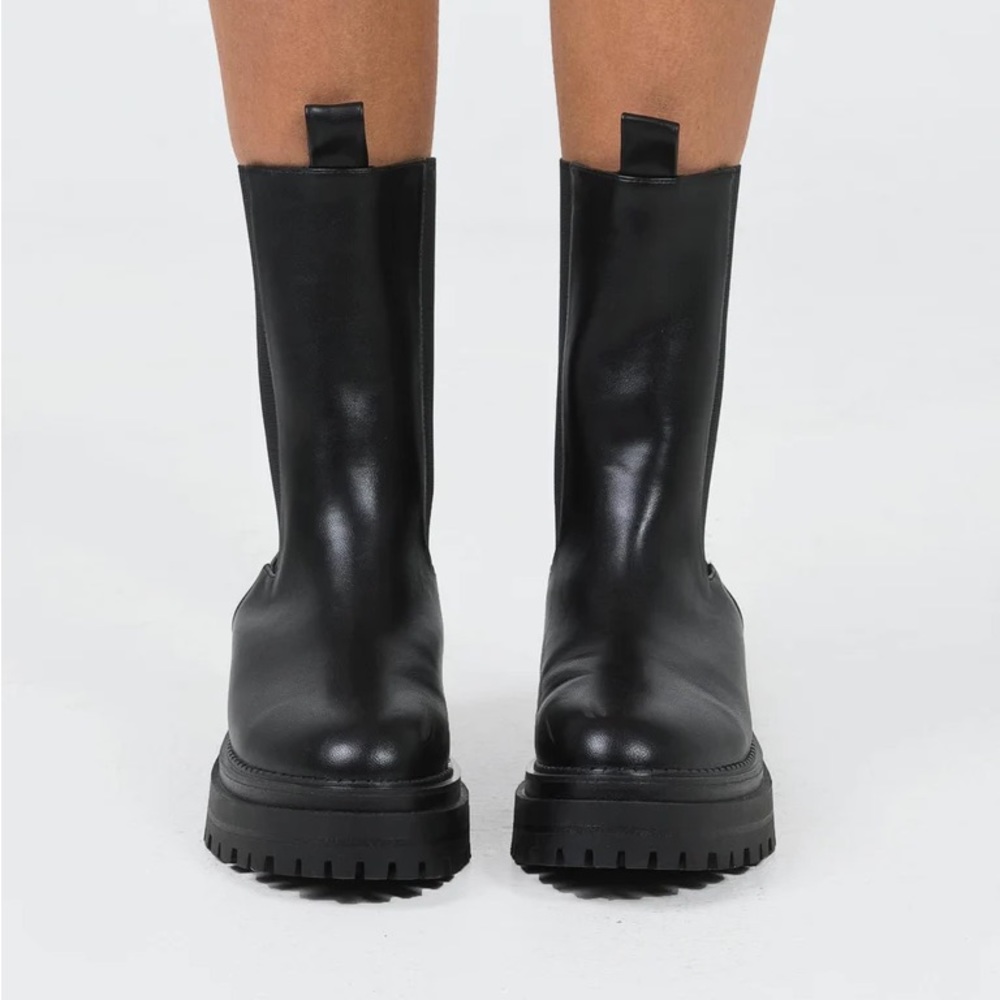 Baker Boots in Black
